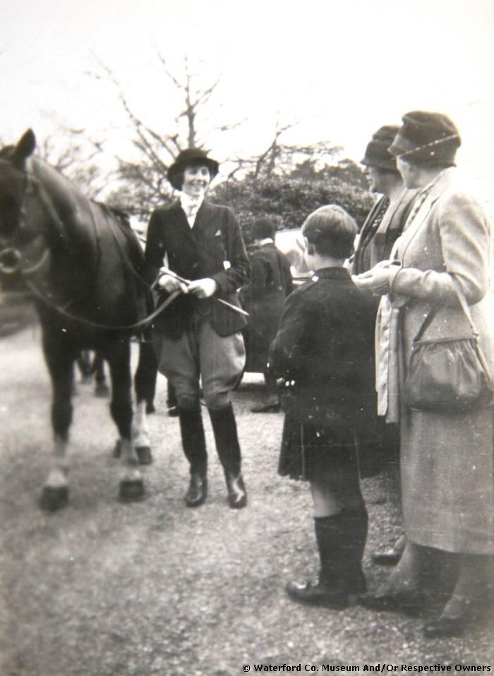 Gaultier Harriers Meet At Glenview House, Stradbally