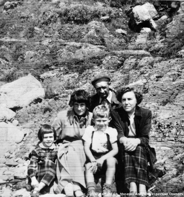Mansfield and Lennon Families, Old Parish