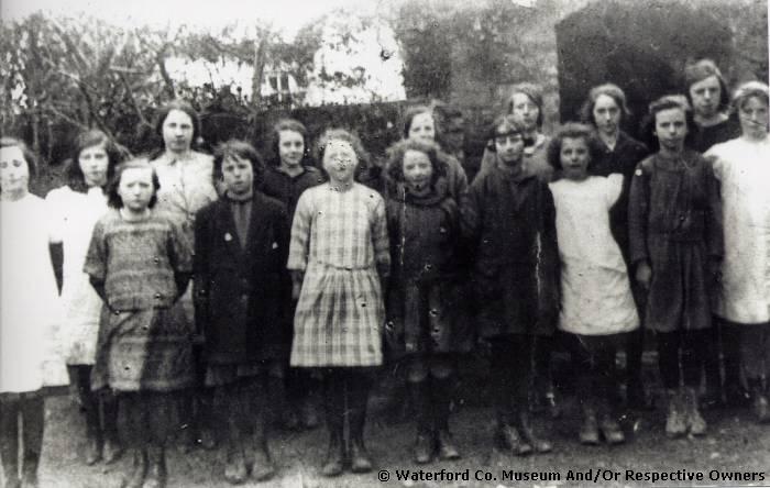 Tallow School Girls