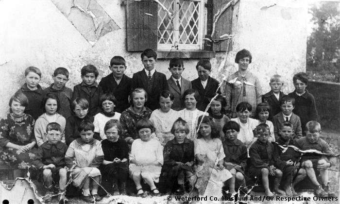 Pupils Of Coolnahorna N.S. Clonea-Power