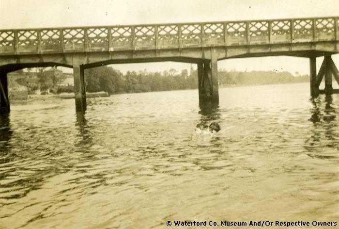  River Blackwater In Flood At Cappoquin 