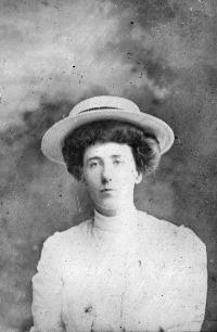 Dora Chearnley (nee Lamont), Salterbridge House, Cappoquin