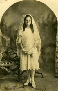 Young Girl In Confirmation Dress, Keohan&rsquo;s Studio, Dungarvan