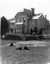 Colligan Lodge And Garden